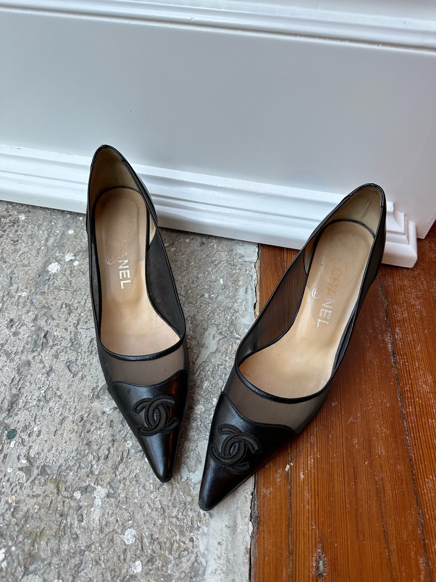 Chanel Vintage Black Mesh & Leather CC Pointed Toe Pumps