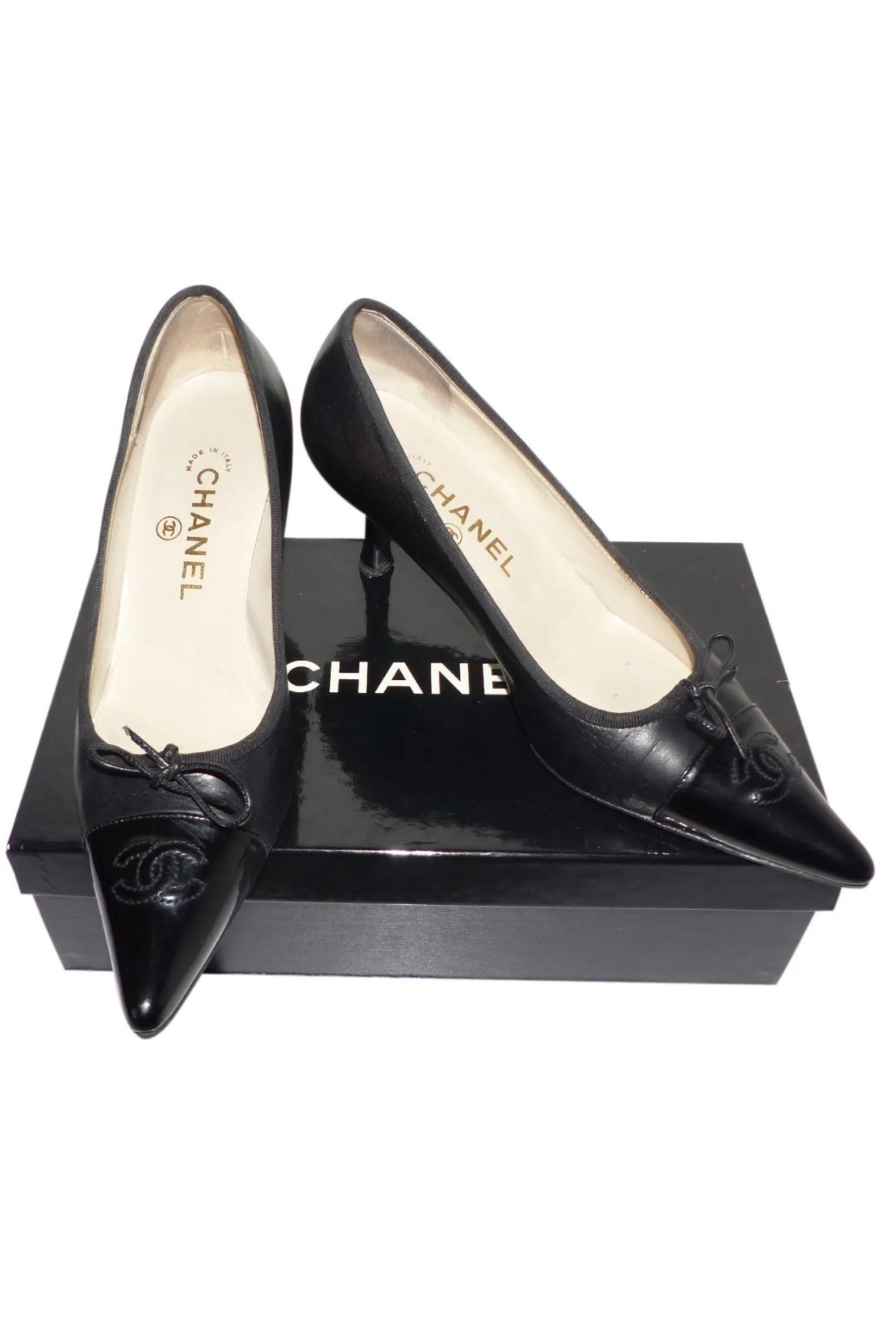 Vintage Chanel CC Black Heels